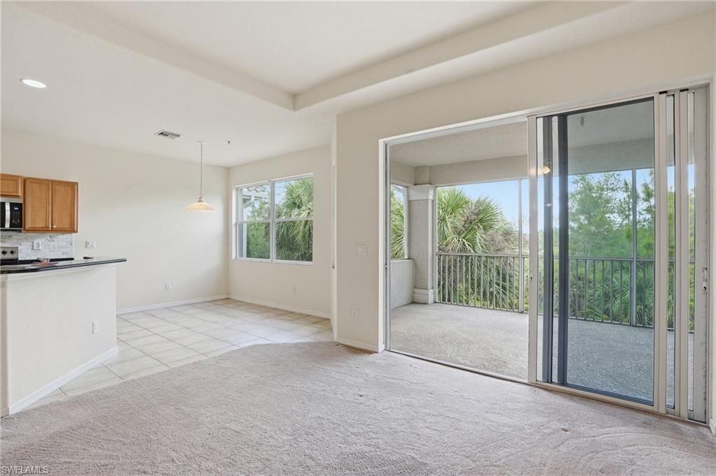 12854 Carrington Cir, Unit 7, Naples, FL 34105 Photo
