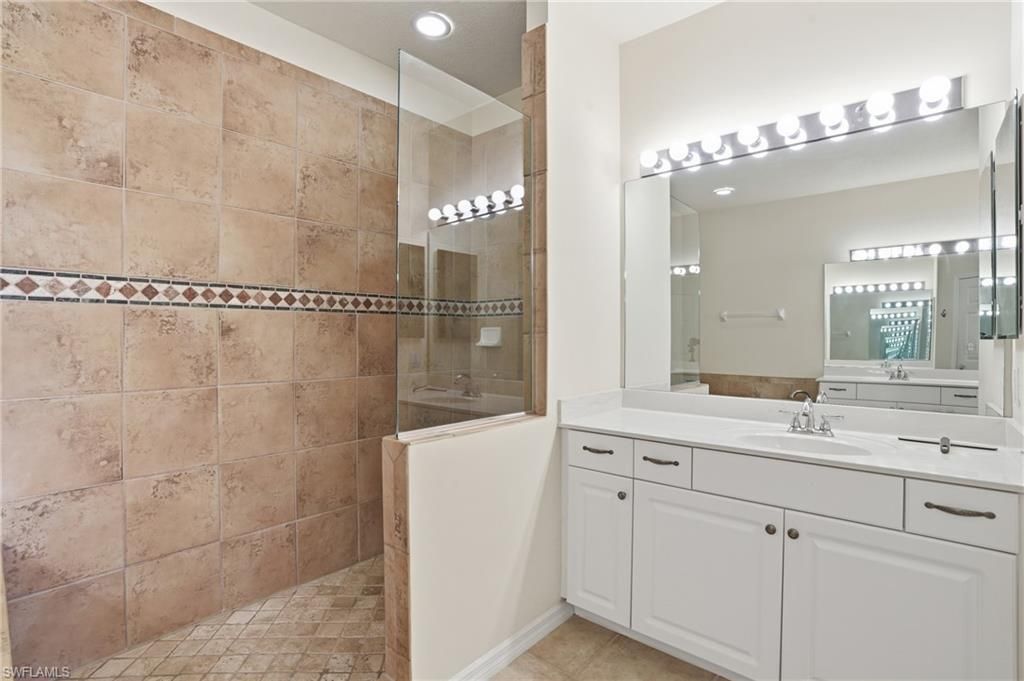 12854 Carrington Cir, Unit 7, Naples, FL 34105 Photo
