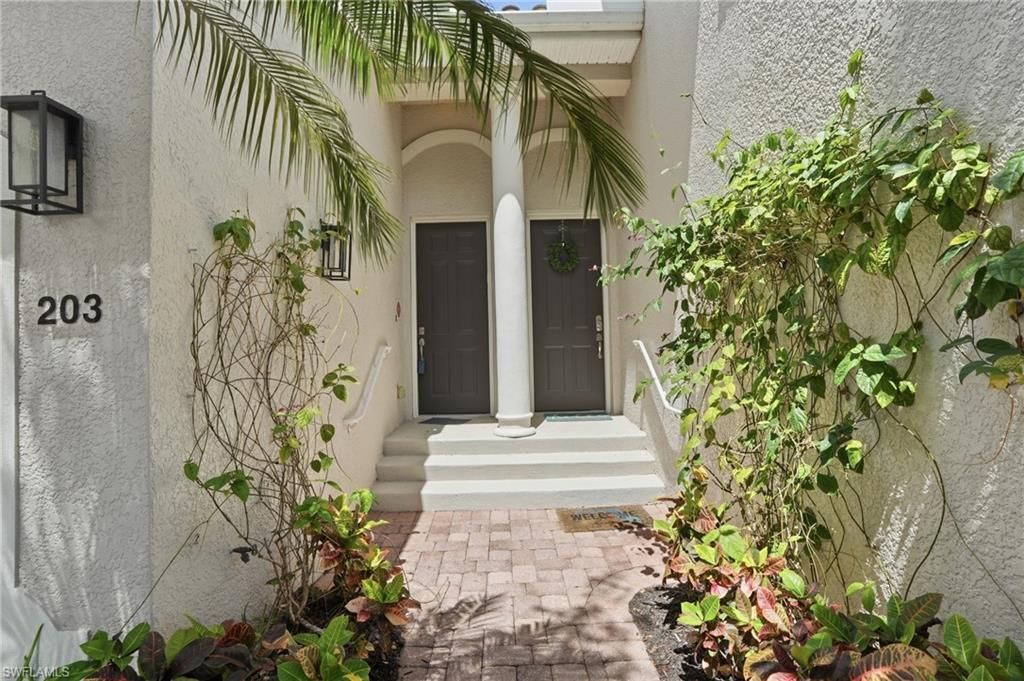 12854 Carrington Cir, Unit 7, Naples, FL 34105 Photo