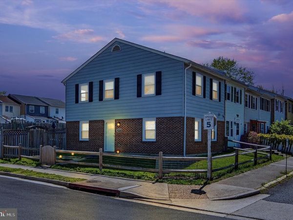 7601 GLENOLDEN PLACE, MANASSAS, VA 20111