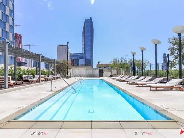 889 Francisco Street, Unit 3201, Los Angeles, CA 90017