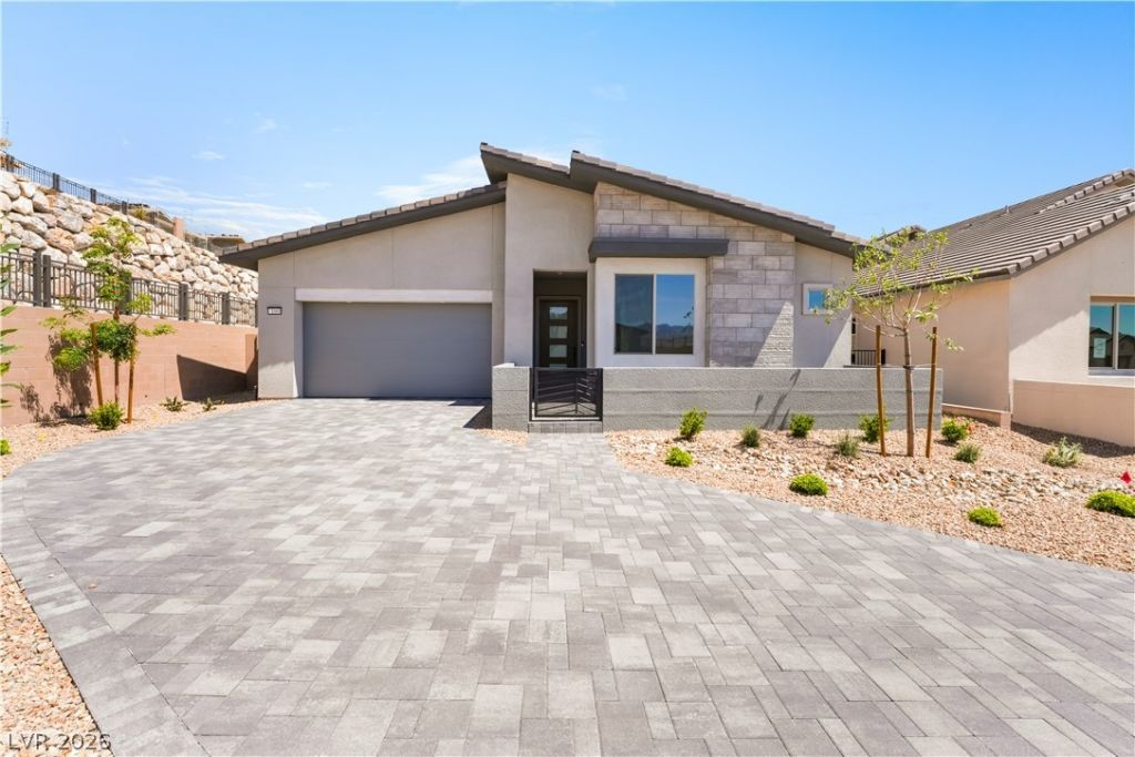 1060 Skyview Cove Court, Las Vegas, NV 89138 Main Photo