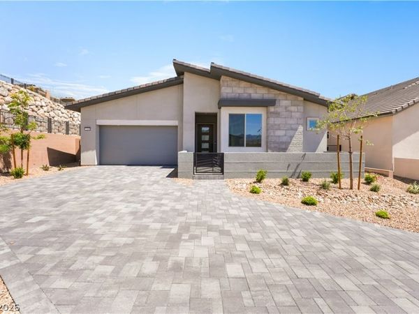 1060 Skyview Cove Court, Las Vegas, NV 89138