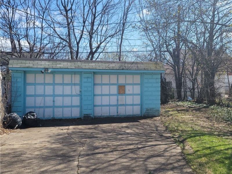 3709 E 106th Street, Cleveland, OH 44105 Photo 6