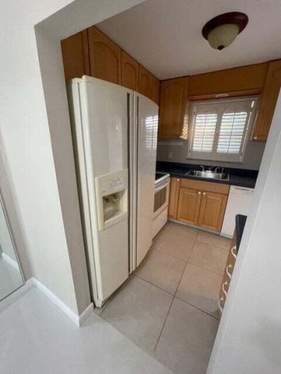 9911 Sandalfoot Boulevard, Unit 105, Boca Raton, FL 33428 Photo