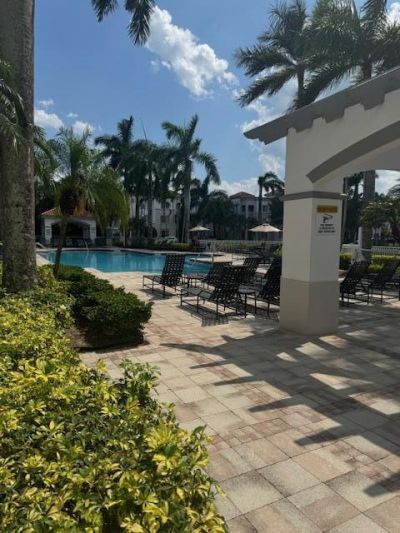11019 Legacy Lane, Unit 301, Palm Beach Gardens, FL 33410 Photo