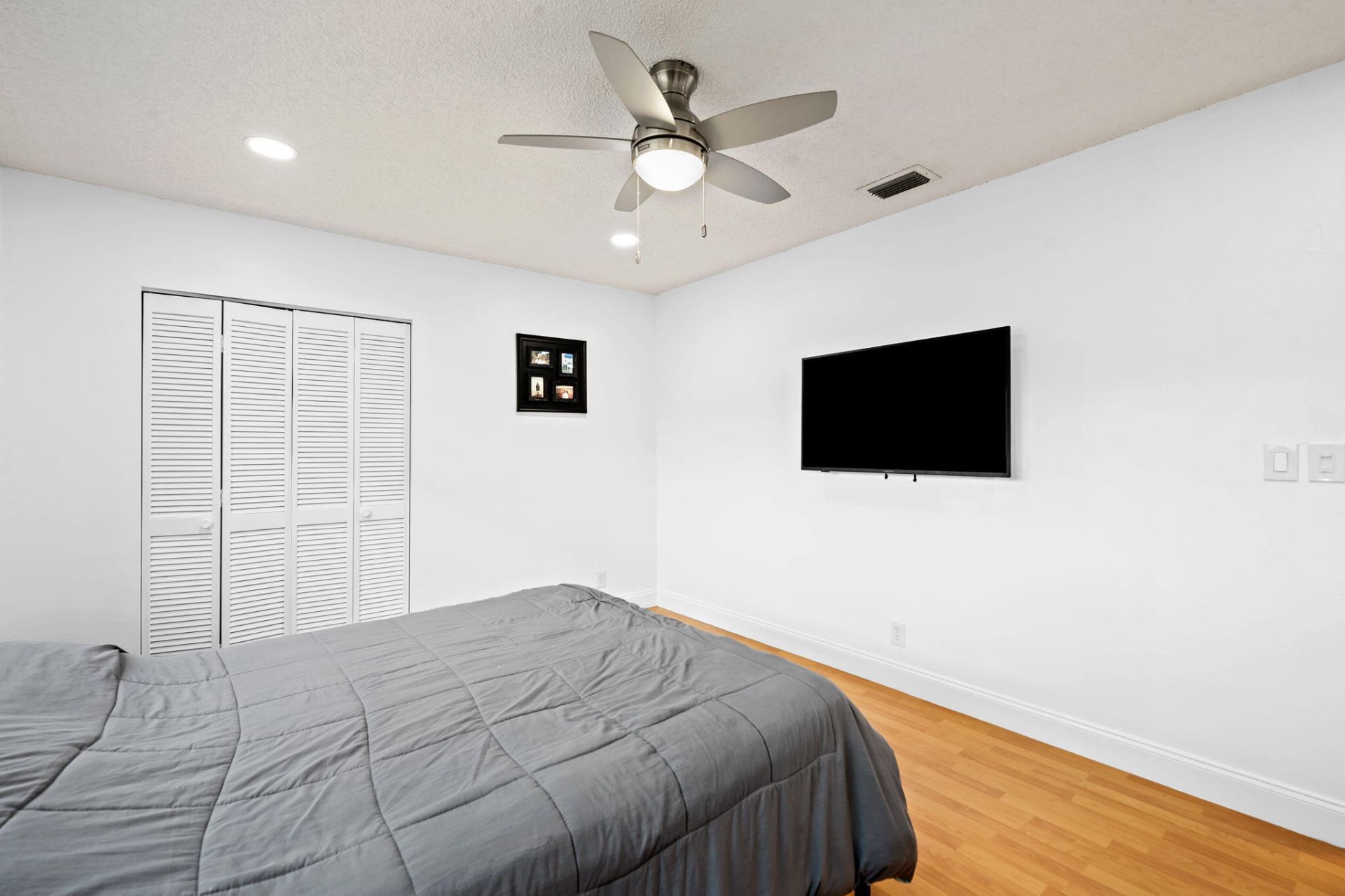 5500 SW 111th Terrace, Davie, FL 33328 Photo