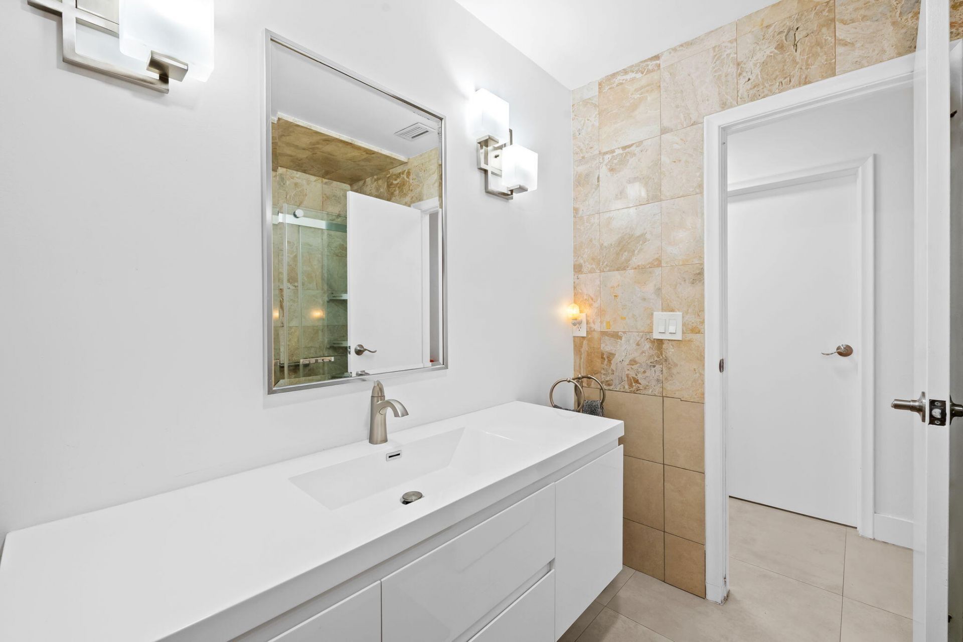 5500 SW 111th Terrace, Davie, FL 33328 Photo