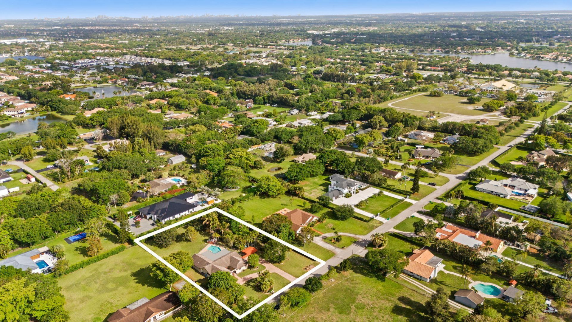 5500 SW 111th Terrace, Davie, FL 33328 Photo