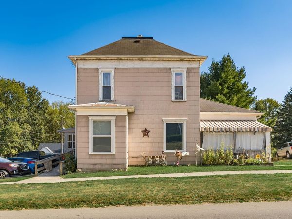 119 E Main Street, Centerburg, OH 43011