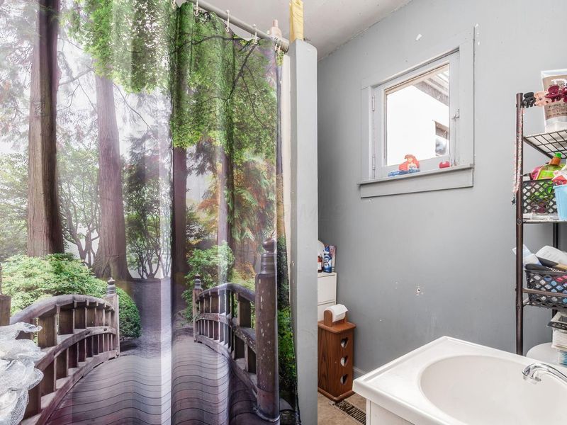 119 E Main Street, Centerburg, OH 43011 Photo 24