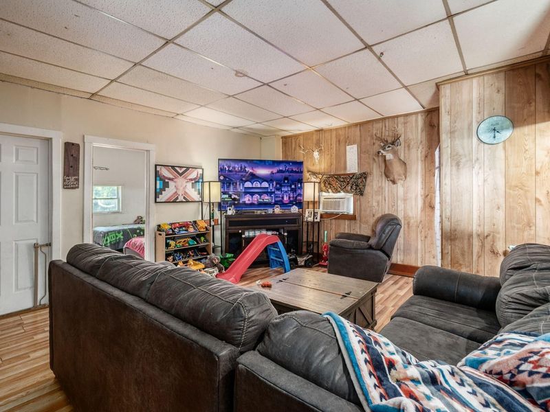 119 E Main Street, Centerburg, OH 43011 Photo 9