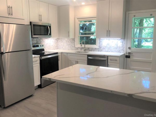 3213 S Shelley Street, Mohegan Lake, NY 10547