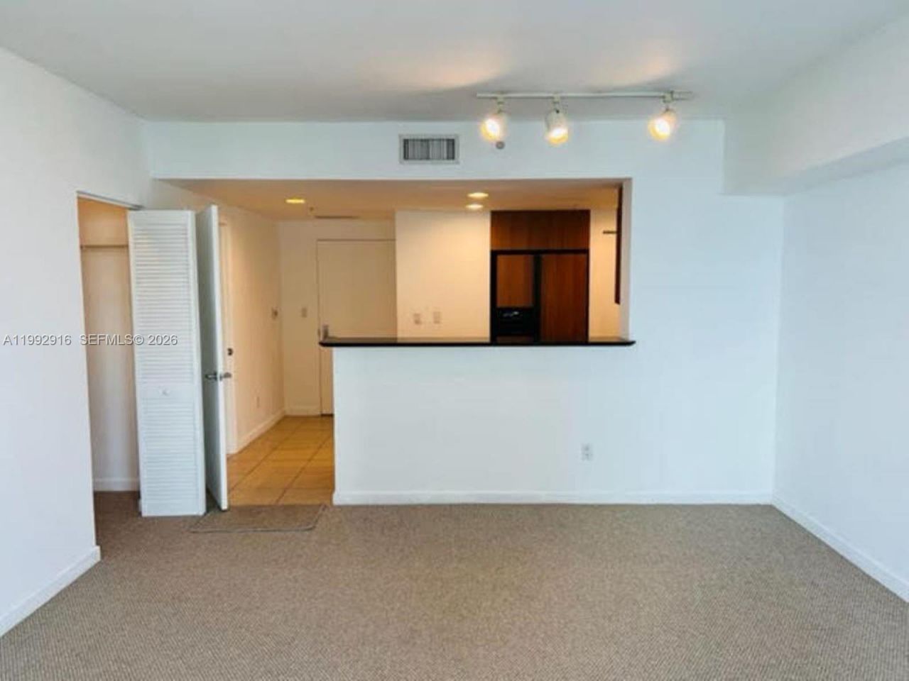 335 S Biscayne Blvd, Unit 2406, Miami, FL 33131 Photo