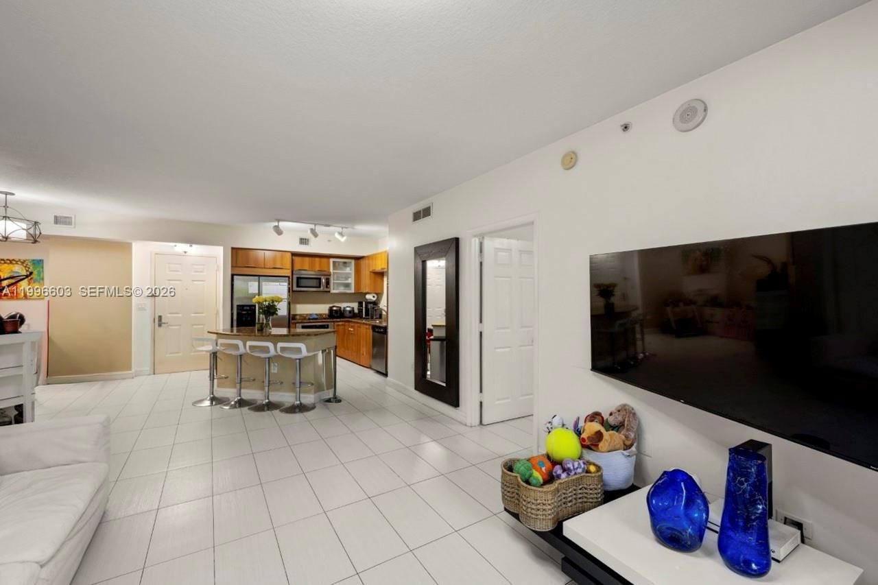 510 NW 84th Ave, Unit 220, Plantation, FL 33324 Photo