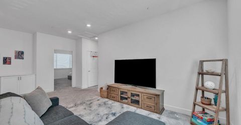 3269 Sherman Way, Folsom, CA 95630 Photo