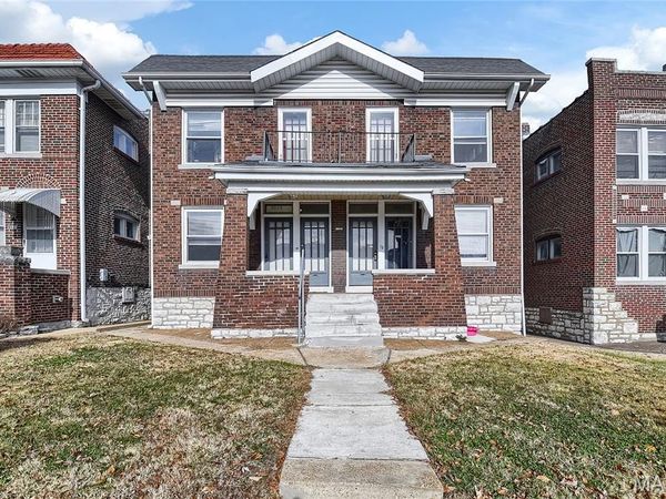 5027 Chippewa Street , St Louis, MO 63109