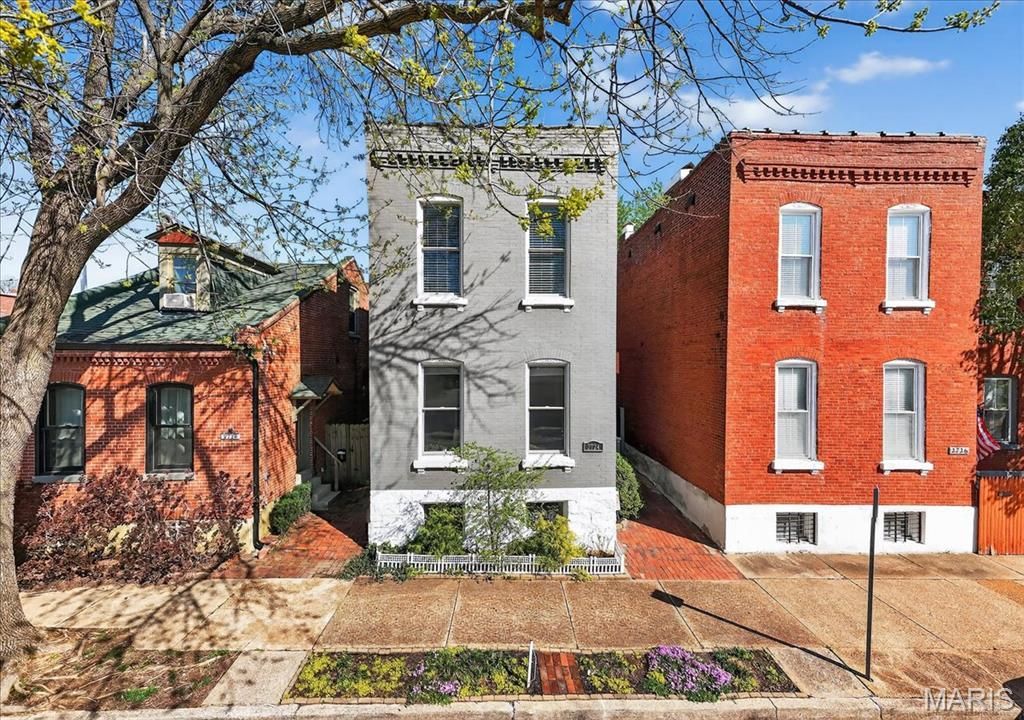 2724 Mcnair Avenue, Saint Louis, MO 63118 Main Photo