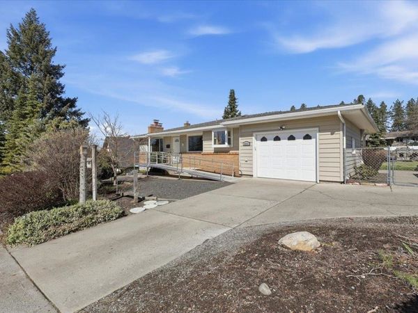 6201 N Winston Dr, Spokane, WA 99205