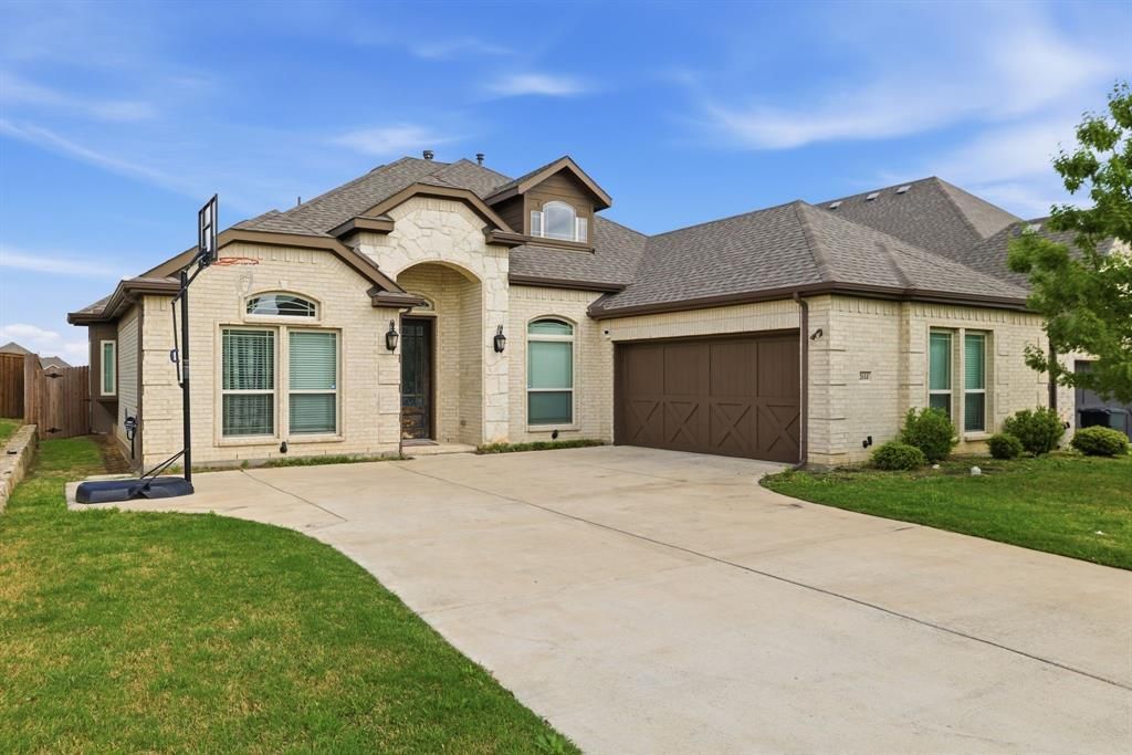 2614 Fair Oaks Avenue, Midlothian, TX 76065 Main Photo