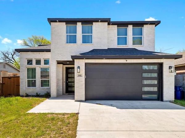 1942 Nomas Street, Dallas, TX 75212
