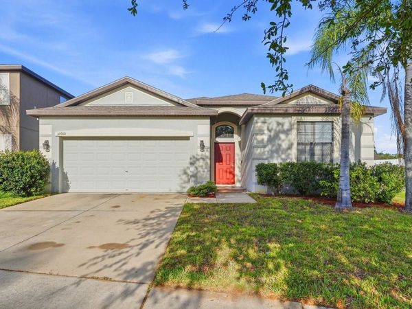 10910 WHITTNEY CHASE DRIVE , RIVERVIEW, FL 33579