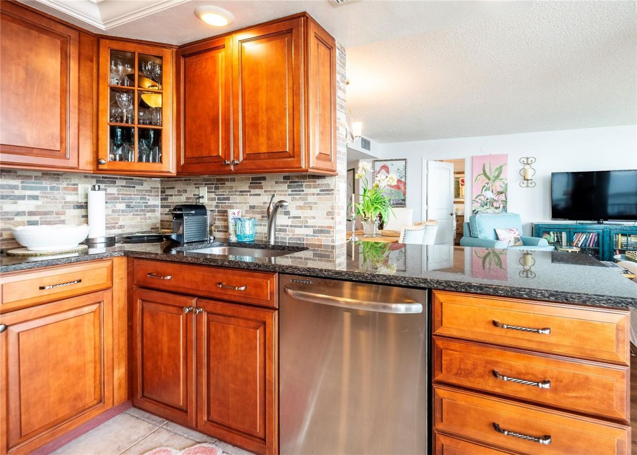 6361 Bahia Del Mar Boulevard, Unit 308, Saint Petersburg, FL 33715 Photo
