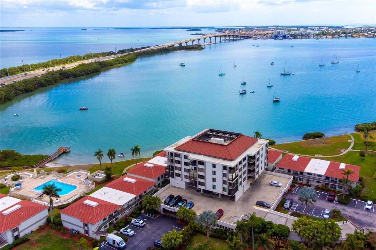 6361 Bahia Del Mar Boulevard, Unit 308, Saint Petersburg, FL 33715 Photo