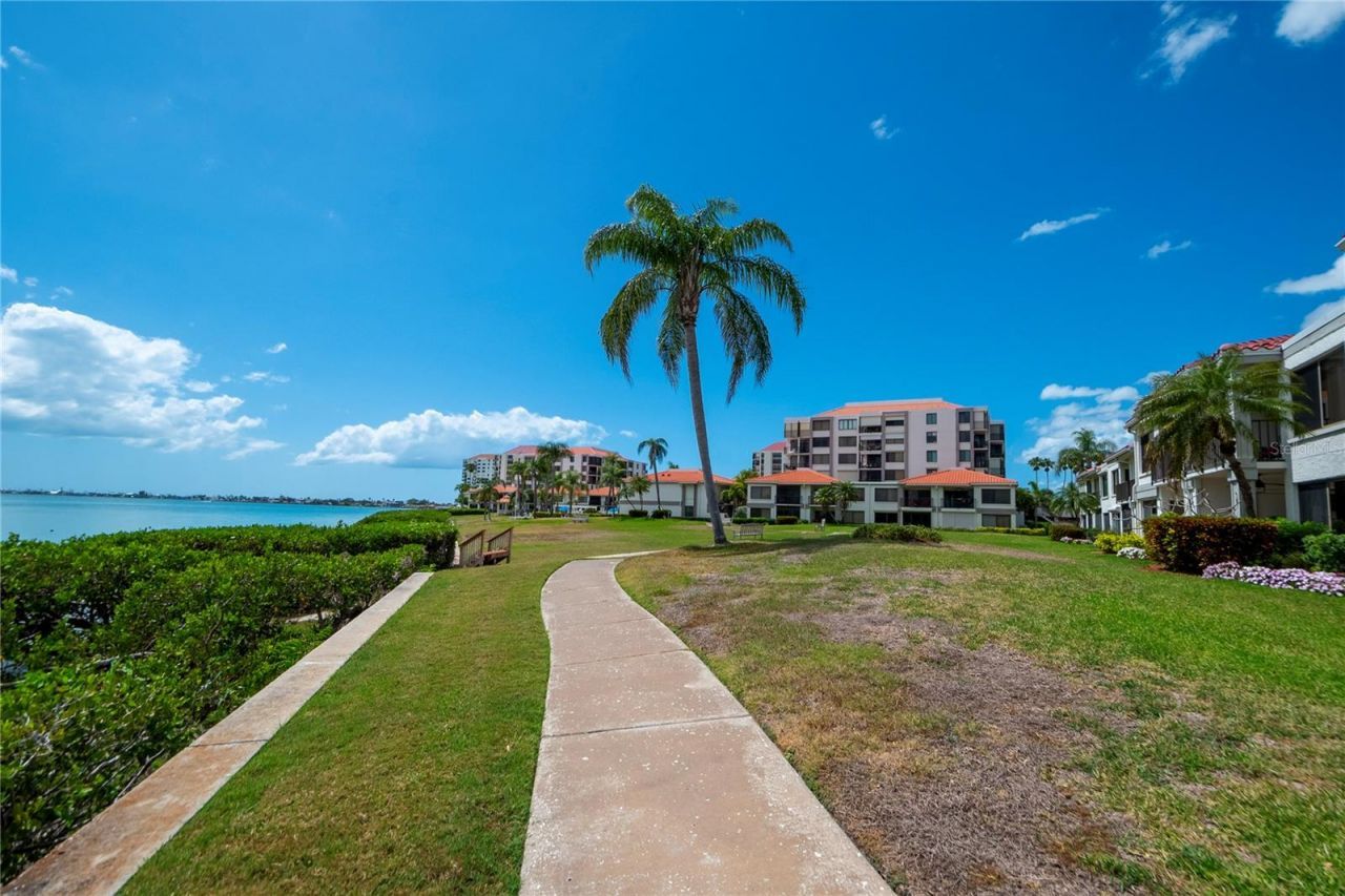 6361 Bahia Del Mar Boulevard, Unit 308, Saint Petersburg, FL 33715 Photo