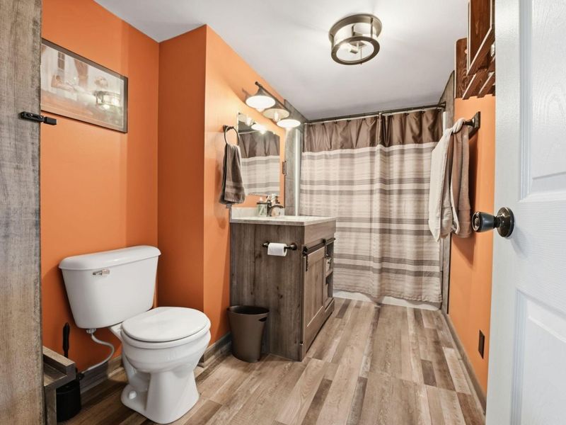 403 S Walnut Street , Baltimore, OH 43105 Photo 14