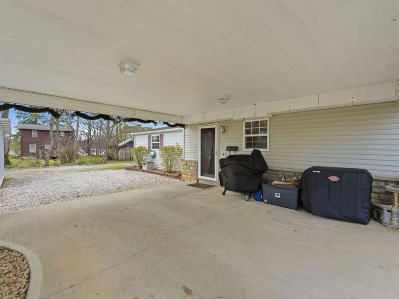 403 S Walnut Street , Baltimore, OH 43105 Photo 2