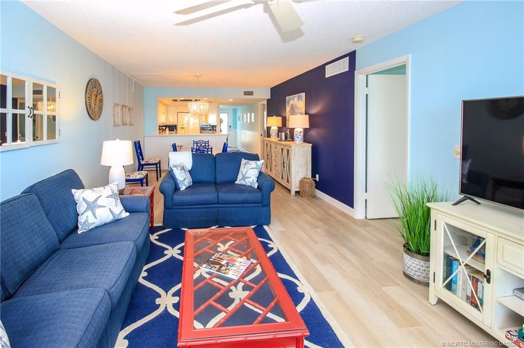 20 NE Plantation Road, Unit 205, Stuart, FL 34996 Photo