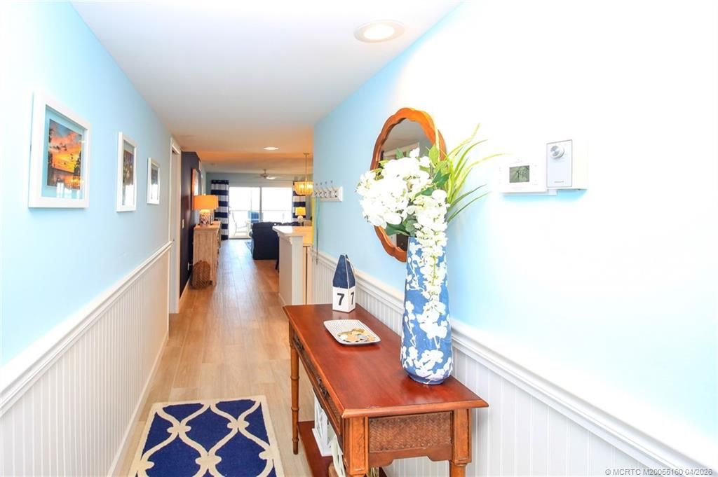 20 NE Plantation Road, Unit 205, Stuart, FL 34996 Photo