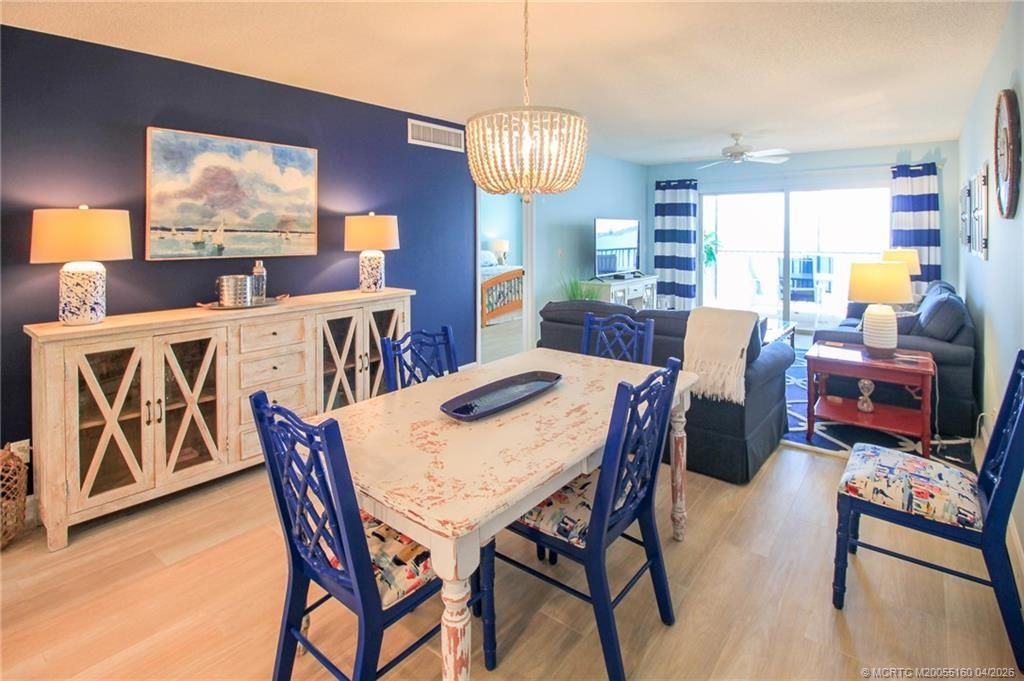 20 NE Plantation Road, Unit 205, Stuart, FL 34996 Photo