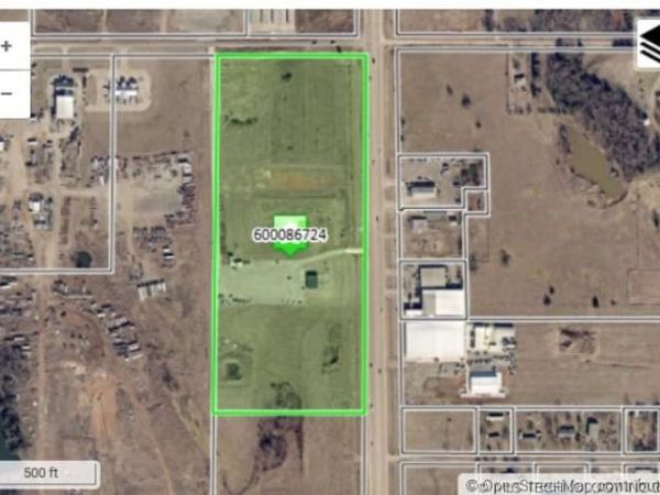 8100 S Perkins Highway , Stillwater, OK 74074