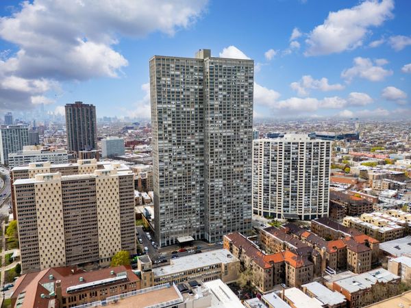 655 W Irving Park Road , Unit 4408, Chicago, IL 60613