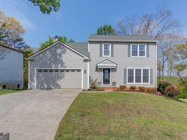 6530 Maid Marion Close, Alpharetta, GA 30005