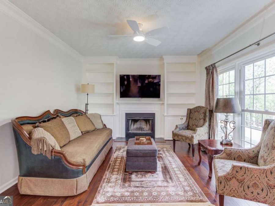 Property Image 12