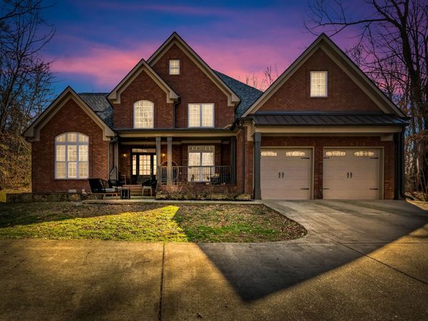 208 Scenic Dr , Dickson, TN 37055