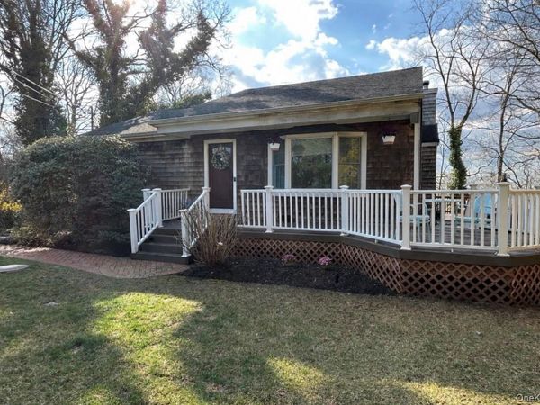 40 Clubhouse Drive, Rocky Point, NY 11778