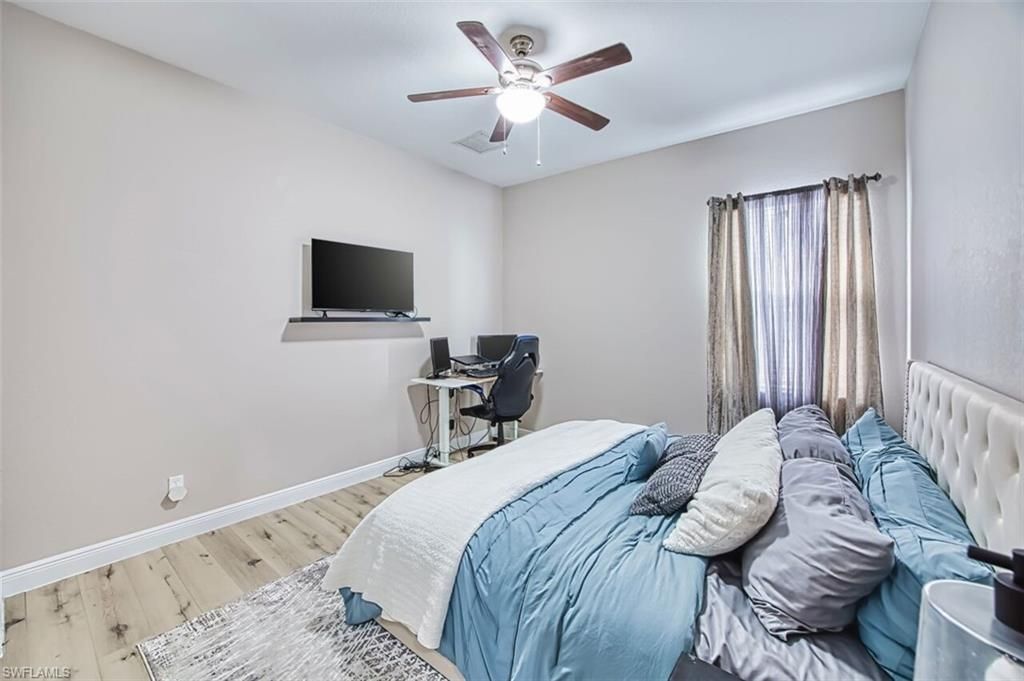 16018 Thorn Wood Dr, Fort Myers, FL 33908 Photo