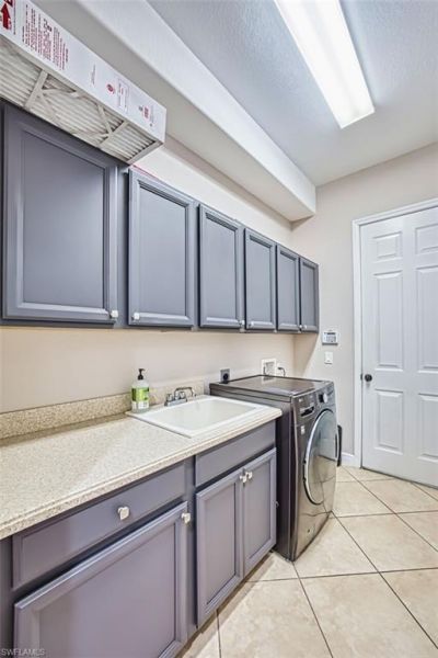 16018 Thorn Wood Dr, Fort Myers, FL 33908 Photo