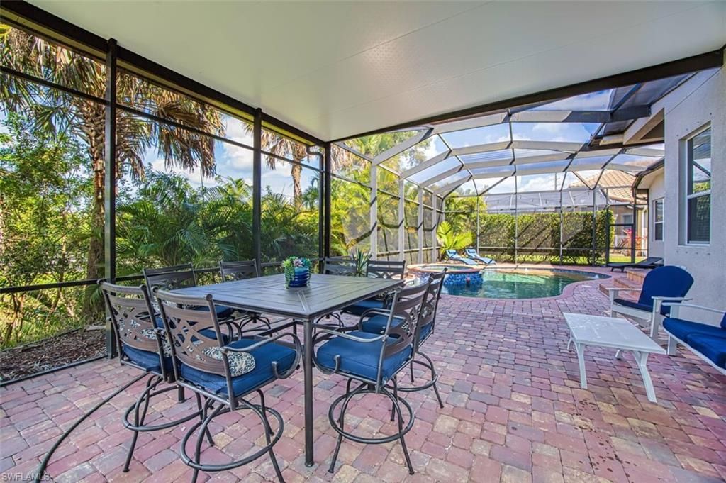 16018 Thorn Wood Dr, Fort Myers, FL 33908 Photo