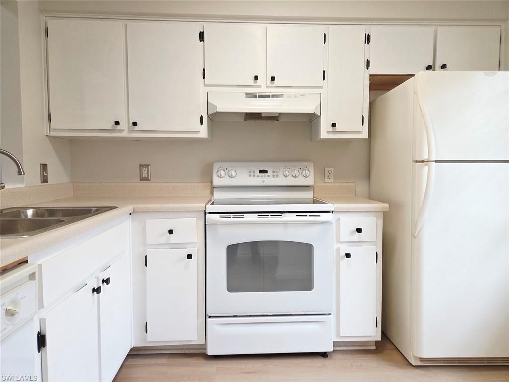 9311 Lennex Ln , Fort Myers, FL 33919 Photo