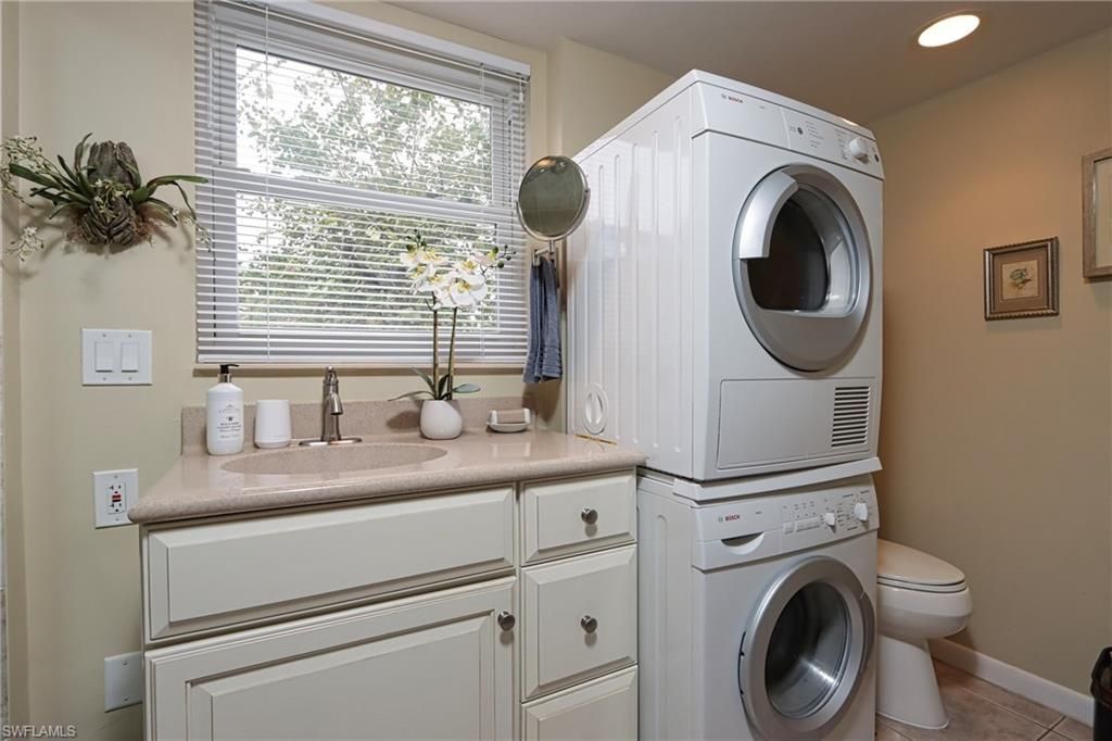 940 3rd St S, Unit 101, Naples, FL 34102 Photo