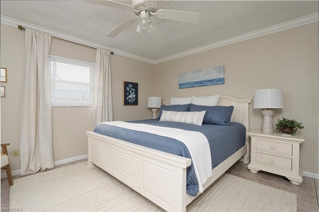 940 3rd St S, Unit 101, Naples, FL 34102 Photo