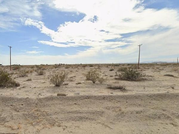 1575 Red Sea Avenue , Thermal, CA 92274