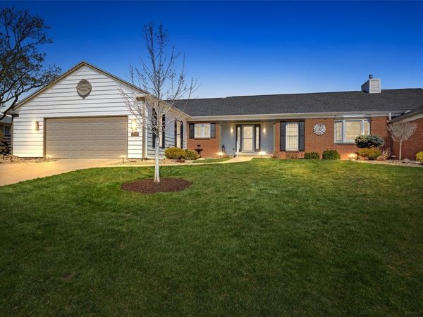 182 Ryecroft SE, Cedar Rapids, IA 52403