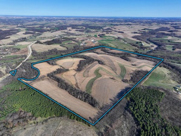 229.98± Acres Whitcomb Lane, Lancaster, WI 53813
