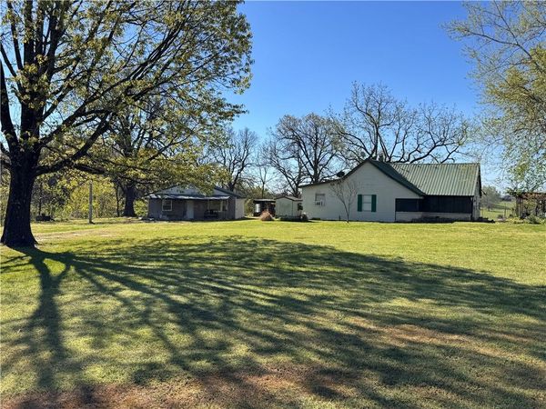 3705 Highway 311 , Green Forest, AR 72638